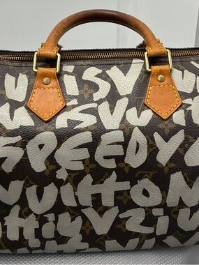 Louis Vuitton Graffiti Sprouse Speedy 30, a rare limited edition handbag-used